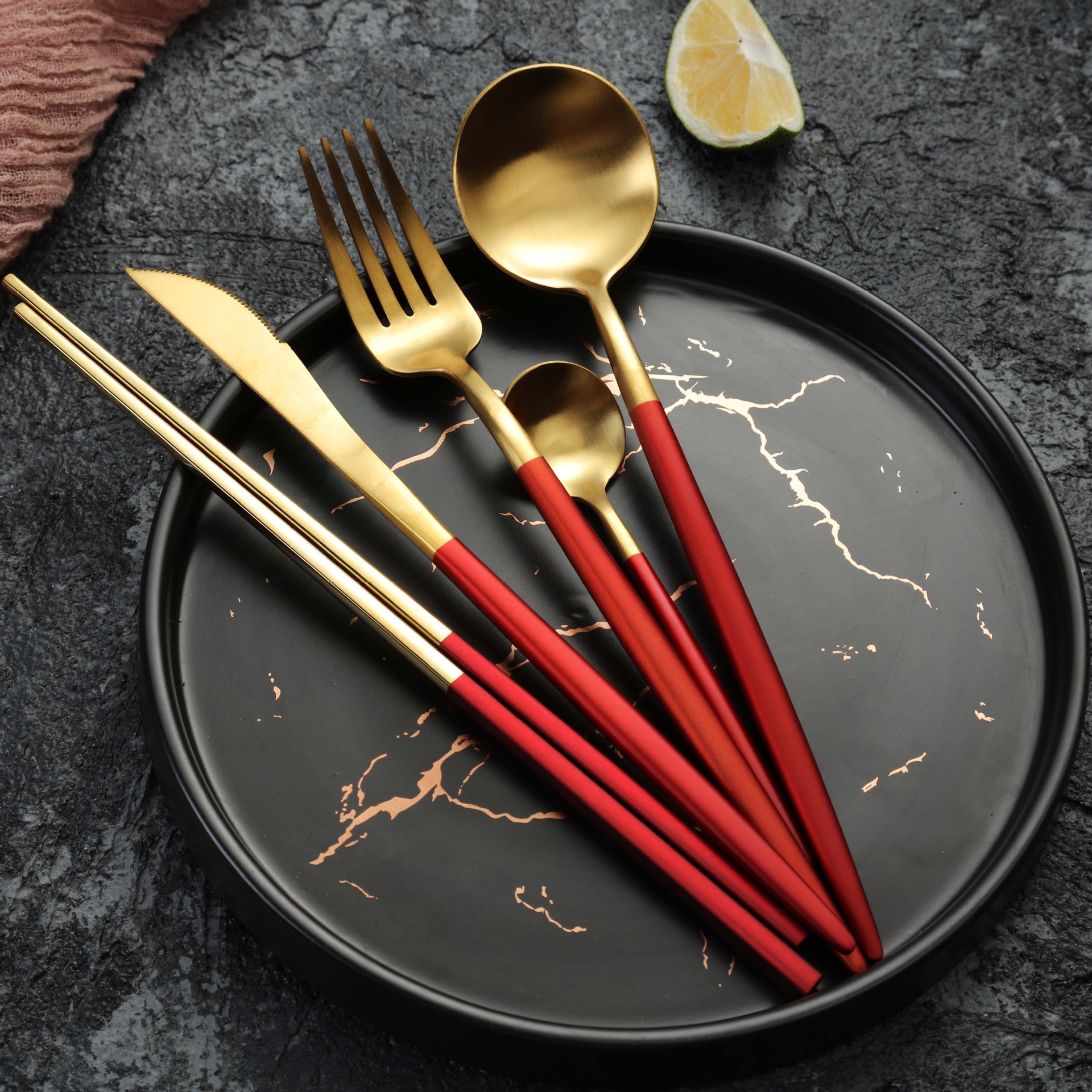 knife and forks